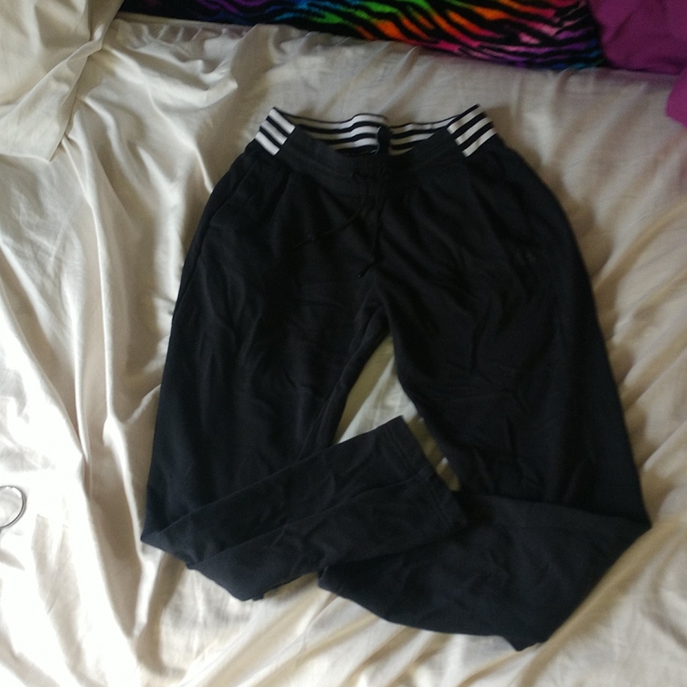 Adidias sweatpants
